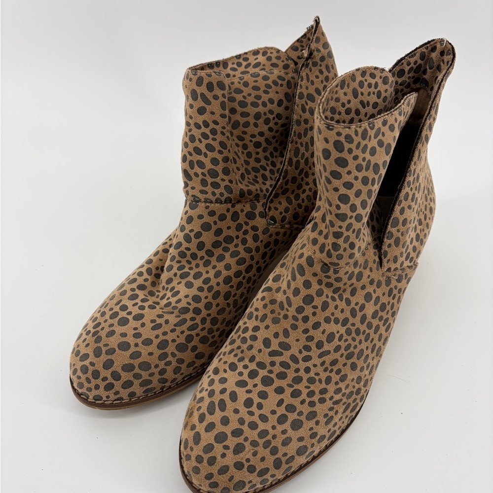 Let’s See Style‎ Brown Leopard Suede Wedge Heels Ankle Booties Womens Size 8